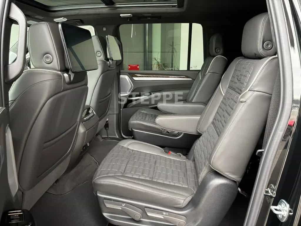 Cadillac Escalade FACELIFT MY26 6.2 V8 ESV Sport Platinum null-photo-9