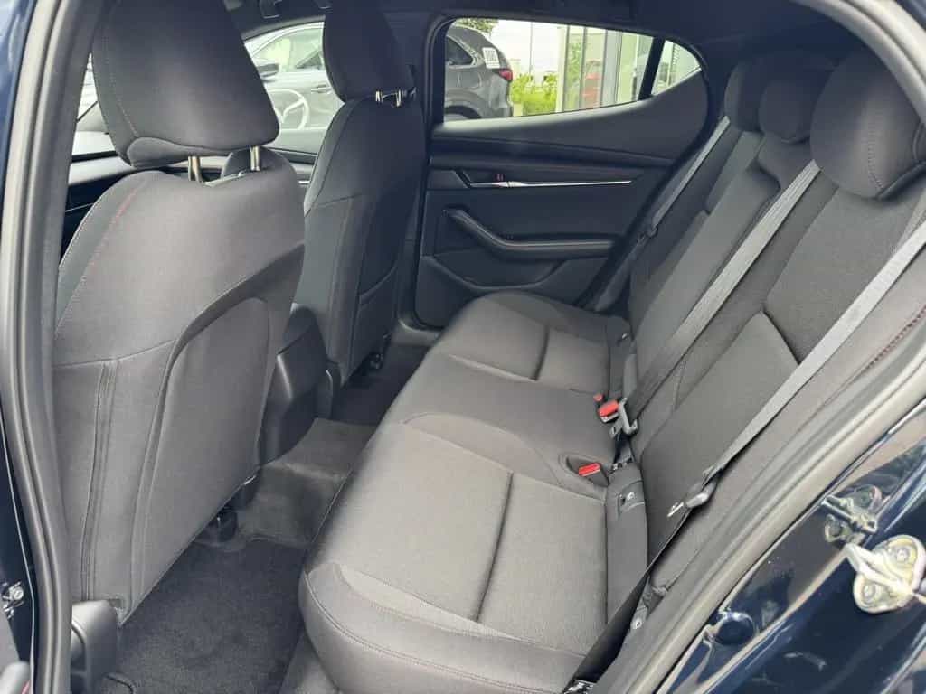 Mazda 3 2.5L e-SKYACTIV G 140ps 6AT FWD Homura 06/2025-photo-13