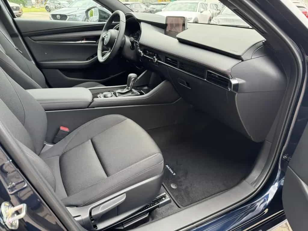 Mazda 3 2.5L e-SKYACTIV G 140ps 6AT FWD Homura 06/2025-photo-18