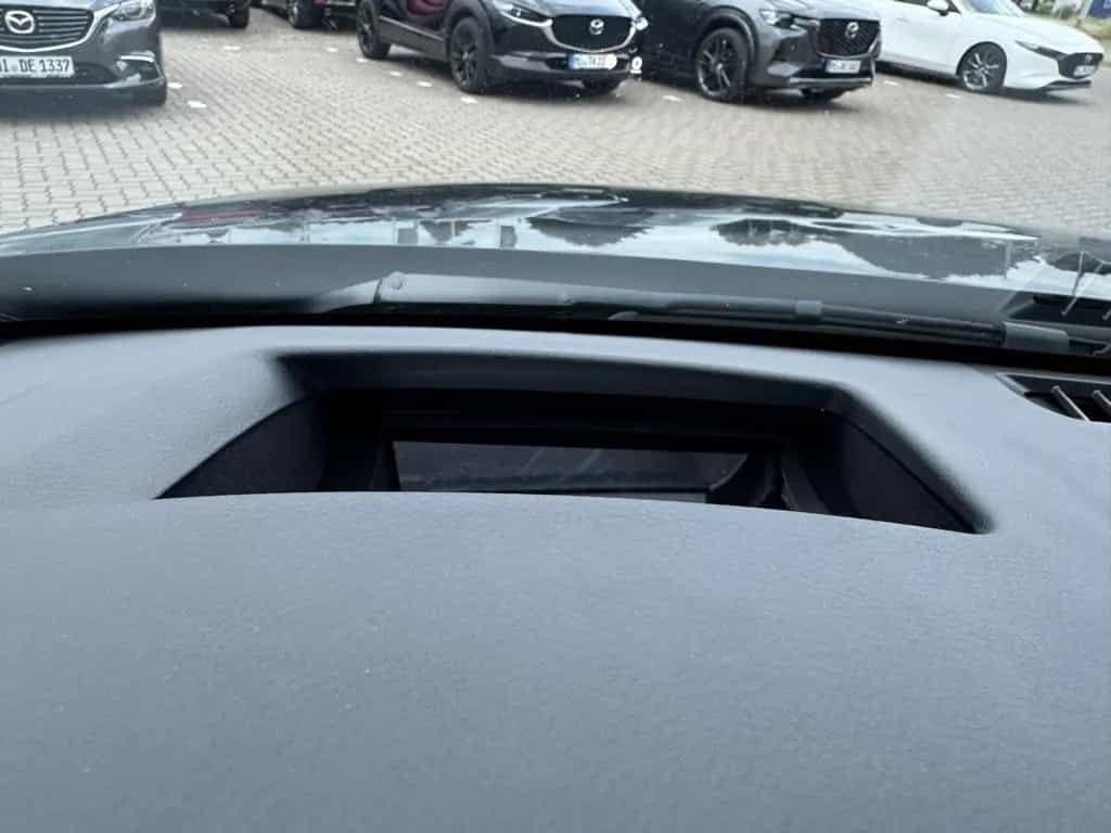 Mazda 3 2.5L e-SKYACTIV G 140ps 6AT FWD Homura 06/2025-photo-21
