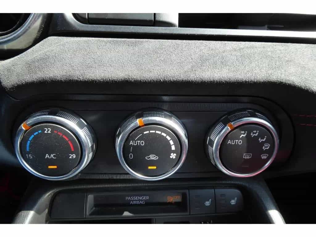 Abarth 124 Spider 1.4 MultiAir Turbo Navi Leder 2farbig 09/2016-photo-10