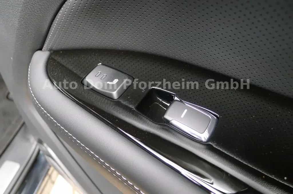 KGM Rexton 2,2 D AT AWD Black Edition null-photo-10
