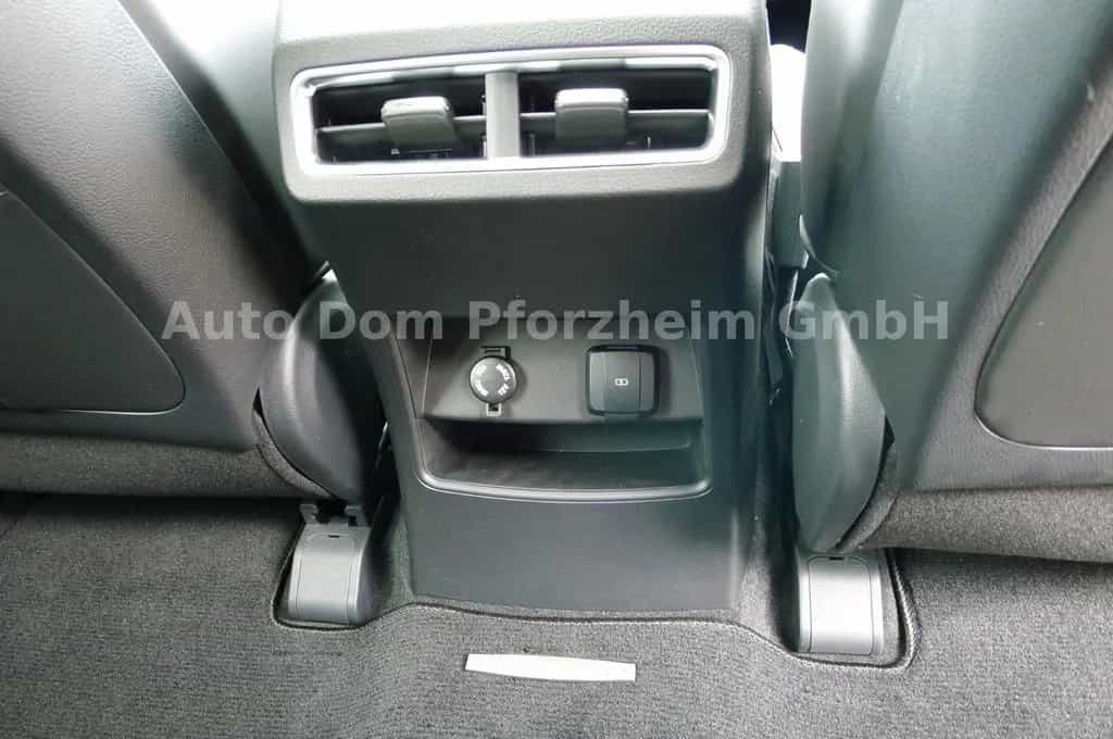 KGM Rexton 2,2 D AT AWD Black Edition null-photo-9