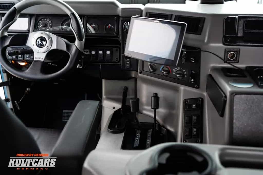 Hummer H1 Open Top 4 Door - Zivilversion 07/2001-photo-10