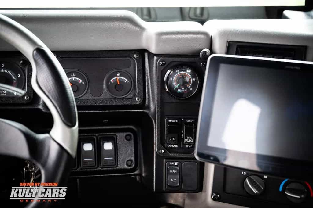 Hummer H1 Open Top 4 Door - Zivilversion 07/2001-photo-13