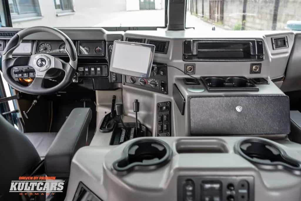Hummer H1 Open Top 4 Door - Zivilversion 07/2001-photo-9
