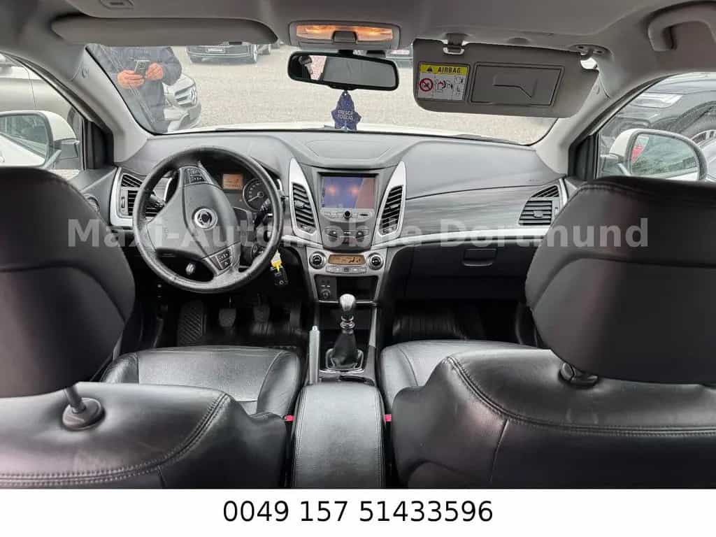Ssangyong Korando Sapphire Leder Klima Navi Kamera Alus E6 01/2016-photo-8