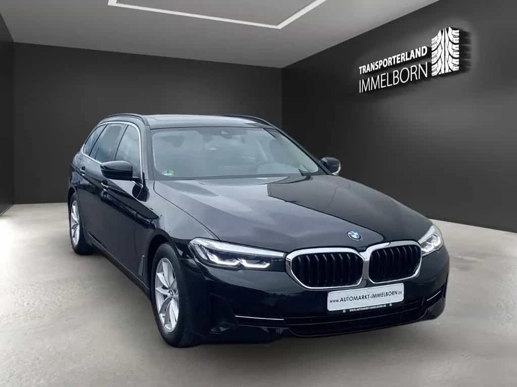 BMW 520 d Virtual*Pano*Kamera*Leder*LED*Parkassisten 12/2022-photo-1