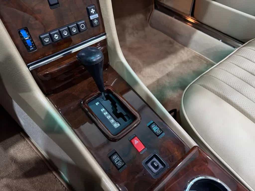 Mercedes-Benz SL-Class 560*R107*Note 1*Unfallfrei* 07/1989-photo-32