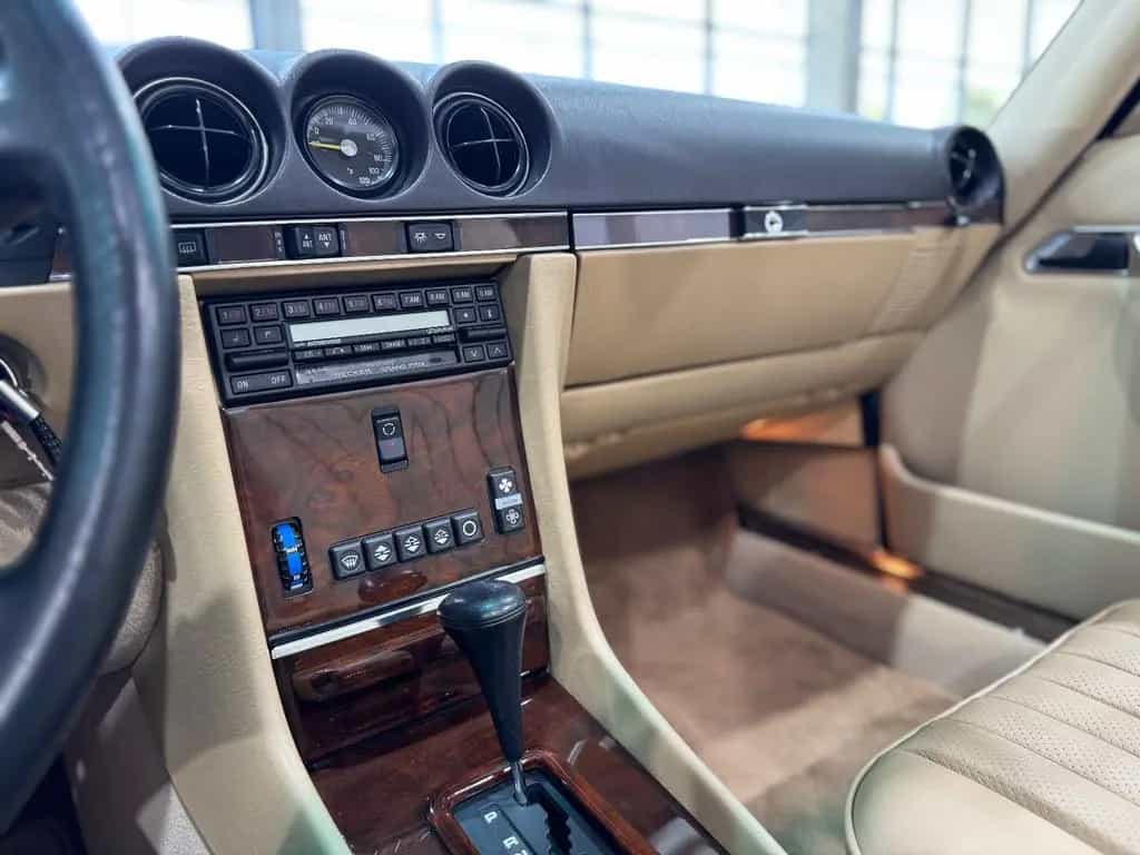 Mercedes-Benz SL-Class 560*R107*Note 1*Unfallfrei* 07/1989-photo-38