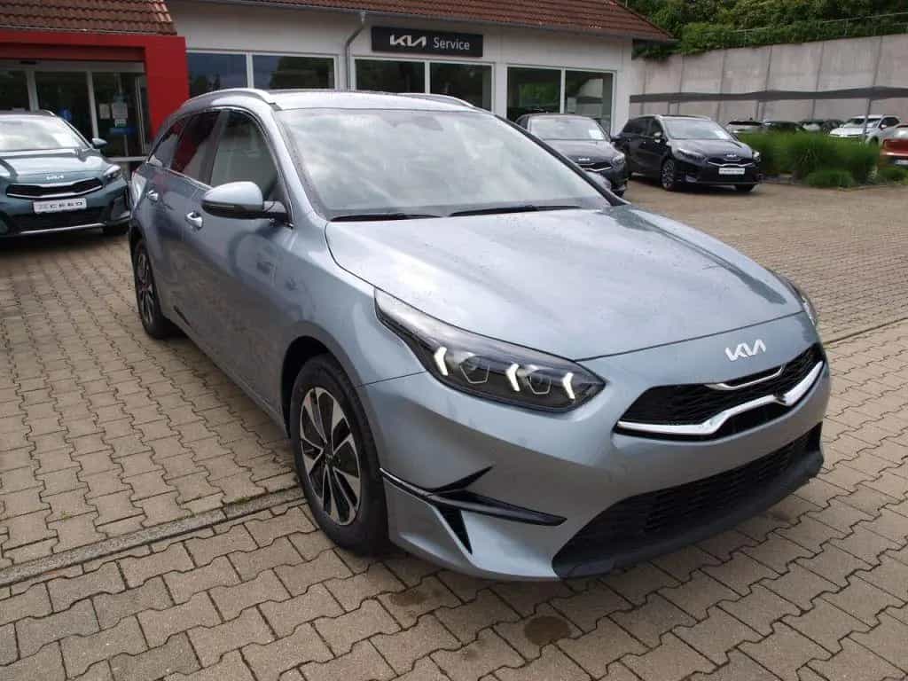 Kia Ceed SW 1.5 T OPF LED NAVI MJ25 KAMERA SZHZG TOP 06/2025-photo-6