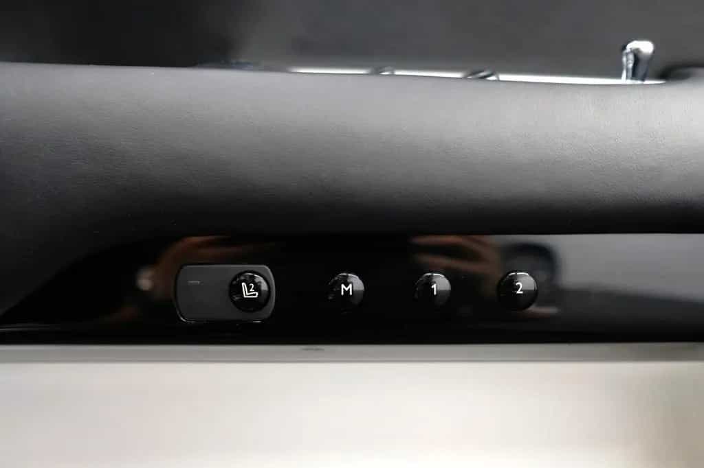 Rolls-Royce Wraith SERIE II FACELIFT/TOPVIEW/NIGHT/BELÜFTUNG 12/2017-photo-22