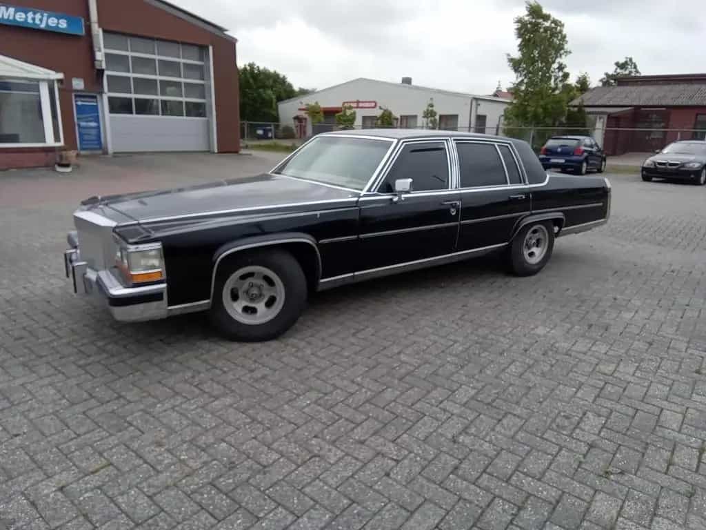 Cadillac Fleetwood brougham d'elegance mit LPG 06/1981-photo-2