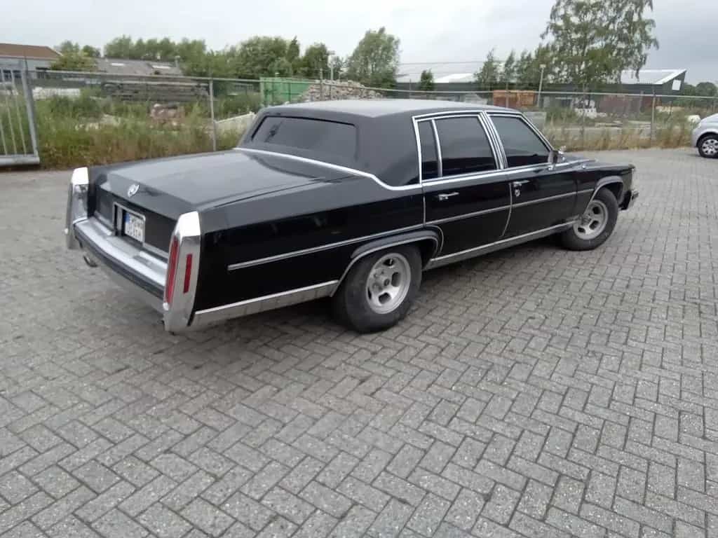 Cadillac Fleetwood brougham d'elegance mit LPG 06/1981-photo-4