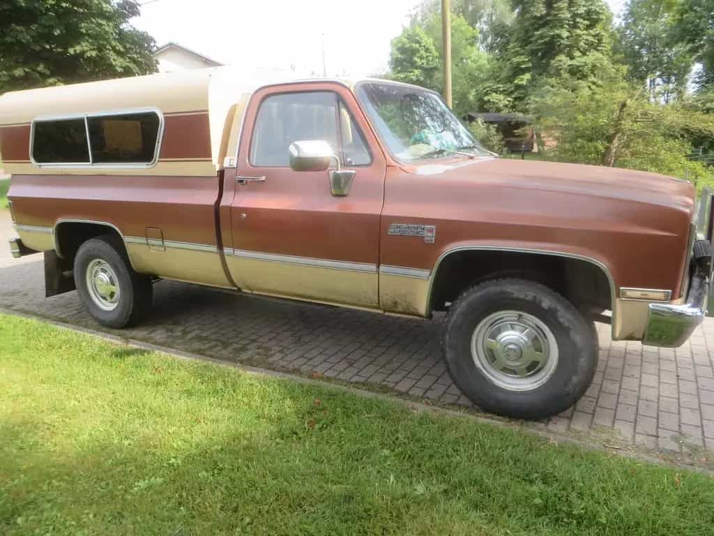 GMC Sierra classic 2500 4x4 Campingwagen Diesel 09/1983-photo-6