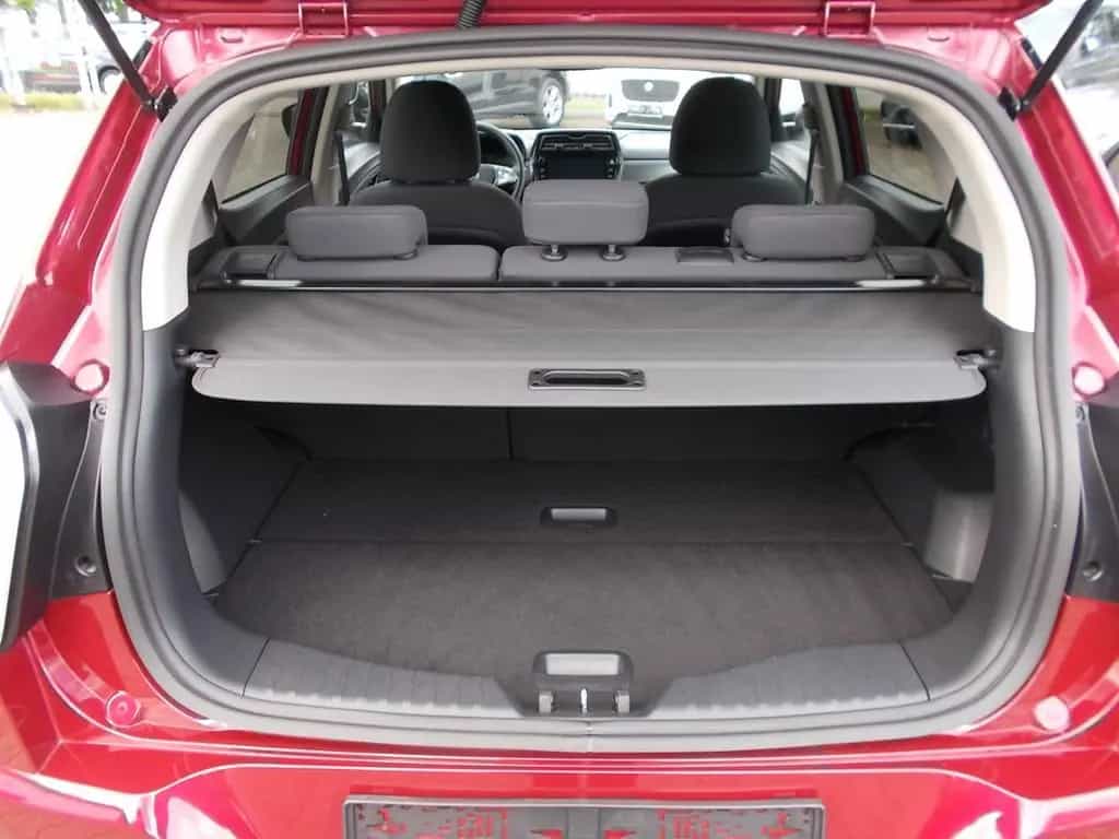 Ssangyong Tivoli Quartz 1.5 T Navi  Kamera PDC SHZ 07/2020-photo-11