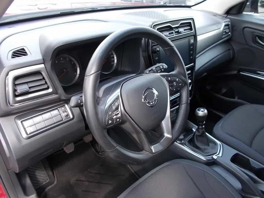 Ssangyong Tivoli Quartz 1.5 T Navi  Kamera PDC SHZ 07/2020-photo-14