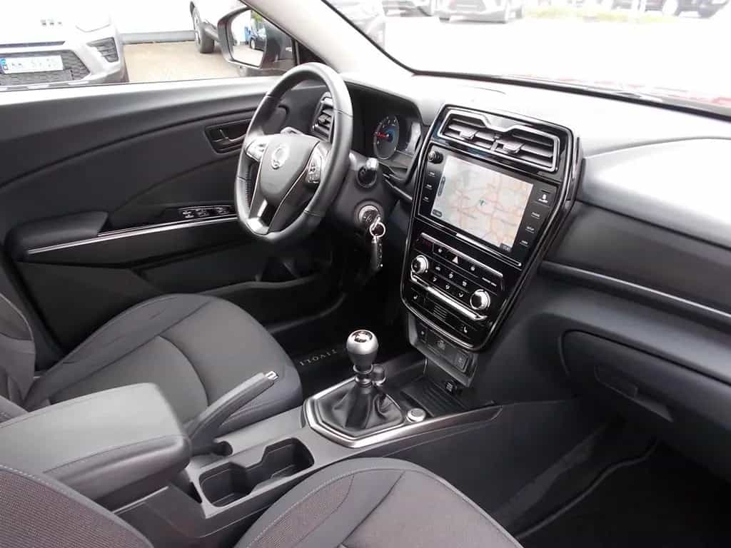 Ssangyong Tivoli Quartz 1.5 T Navi  Kamera PDC SHZ 07/2020-photo-28