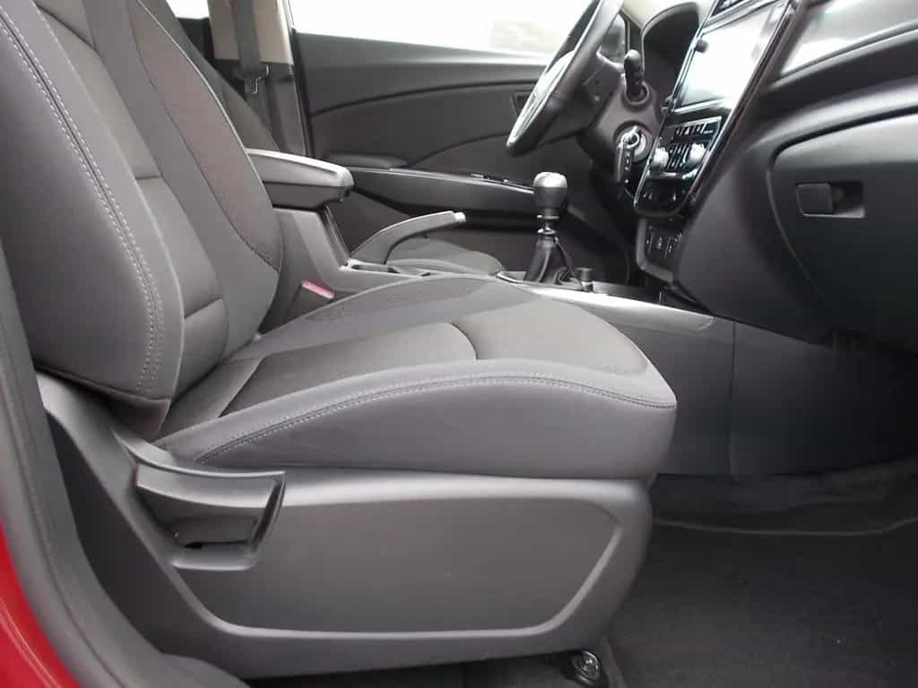 Ssangyong Tivoli Quartz 1.5 T Navi  Kamera PDC SHZ 07/2020-photo-29
