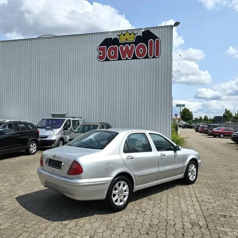 Lancia Lybra 2.0i LX 82000 KM AUTOM NAVI ALU KLIMAAUTOM 04/2000-photo-4