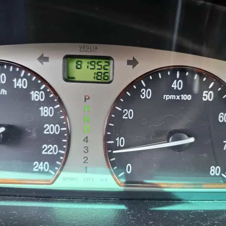 Lancia Lybra 2.0i LX 82000 KM AUTOM NAVI ALU KLIMAAUTOM 04/2000-photo-6