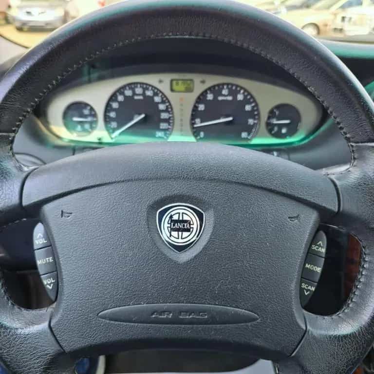 Lancia Lybra 2.0i LX 82000 KM AUTOM NAVI ALU KLIMAAUTOM 04/2000-photo-7