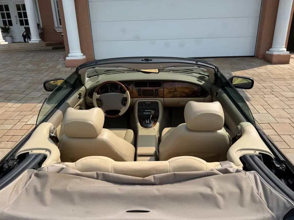 Jaguar XKR S/C Cabriolet - 12/2003-photo-4