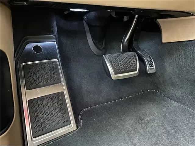 Lamborghini Urus 4.0 V8 4WD (2019) 04/2019-photo-15