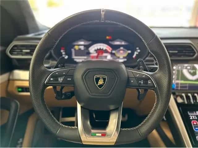 Lamborghini Urus 4.0 V8 4WD (2019) 04/2019-photo-9