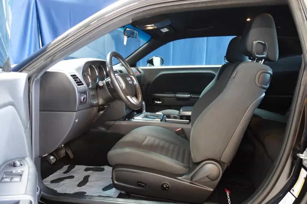 Dodge Challenger "SUPERSPORTER"TÜV" 07/2014-photo-11