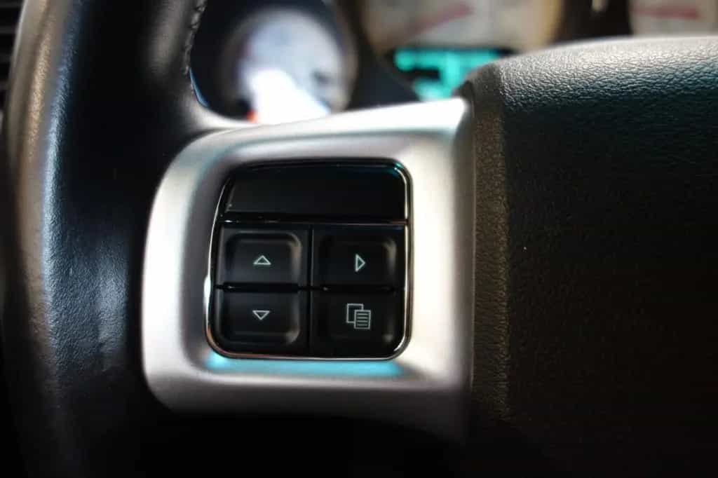 Dodge Challenger "SUPERSPORTER"TÜV" 07/2014-photo-22