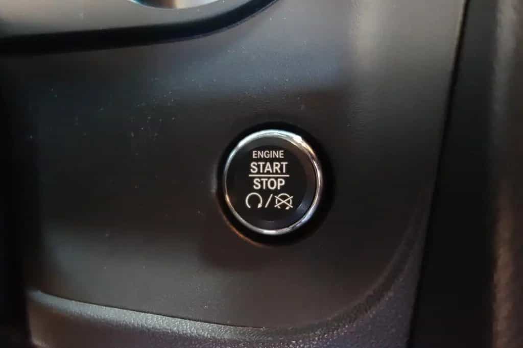 Dodge Challenger "SUPERSPORTER"TÜV" 07/2014-photo-31