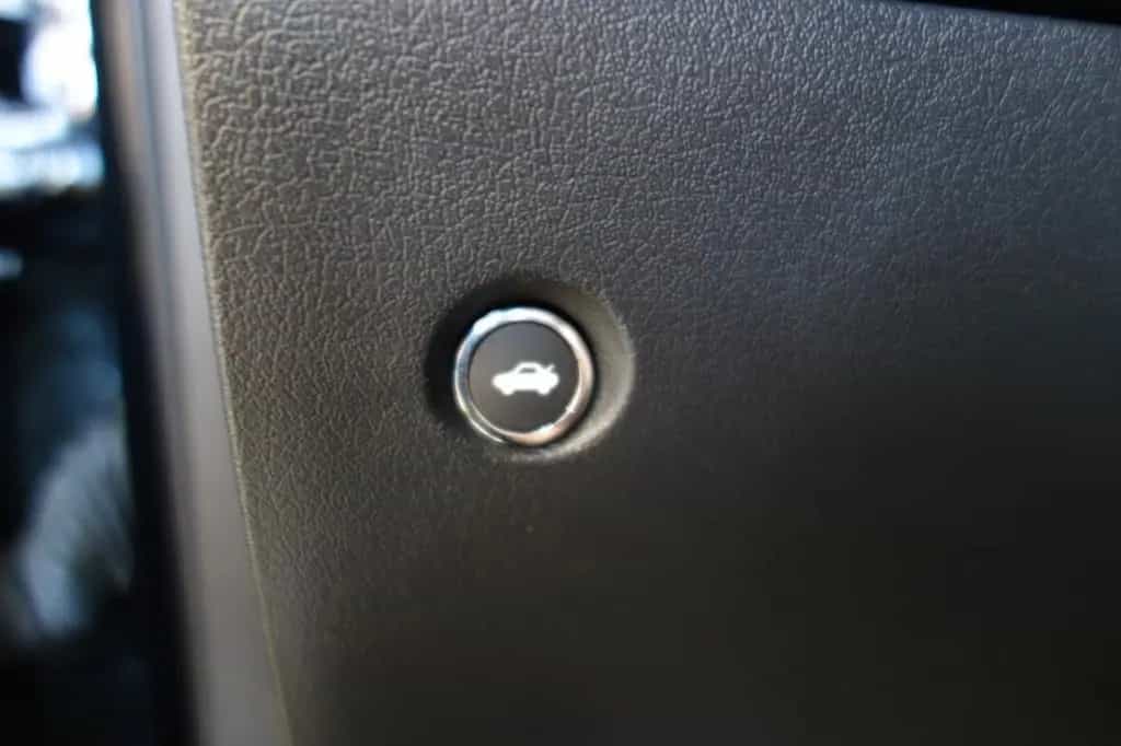 Dodge Challenger "SUPERSPORTER"TÜV" 07/2014-photo-35