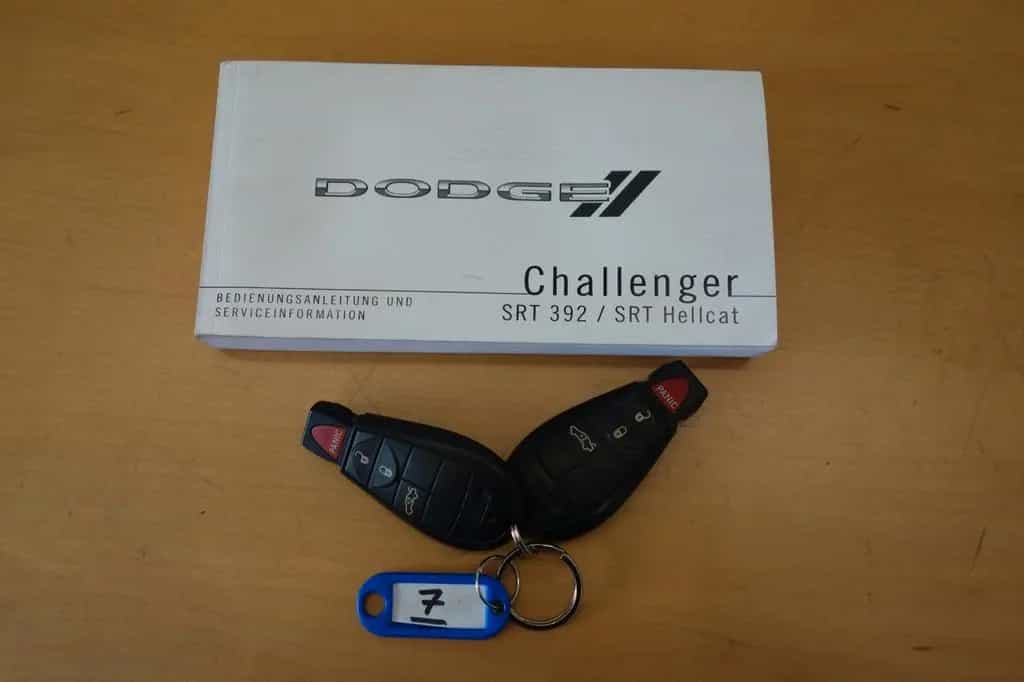 Dodge Challenger "SUPERSPORTER"TÜV" 07/2014-photo-42