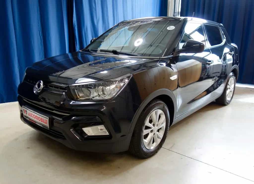 Ssangyong Tivoli 1.6 e-XGi 160 SAPPHIRE 2WD"TÜV"GARANTIE 01/2020-photo-8