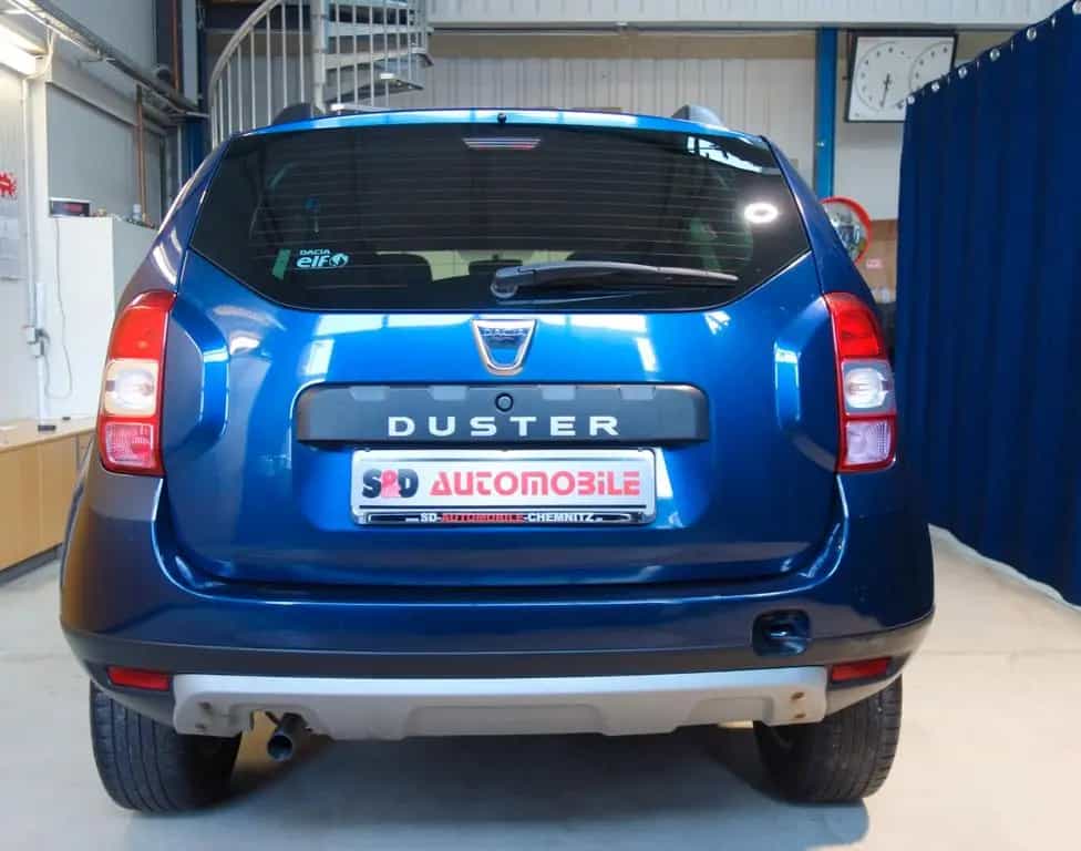 Dacia Duster Celebration 4x2"Motorschaden" 11/2014-photo-2