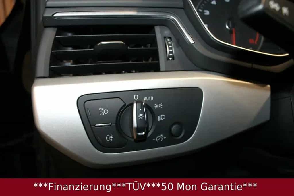 Audi A4 Avant 40 TFSI Top gepflegt Auto 01/2019-photo-18
