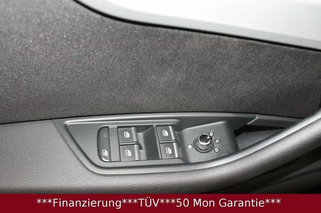 Audi A4 Avant 40 TFSI Top gepflegt Auto 01/2019-photo-19