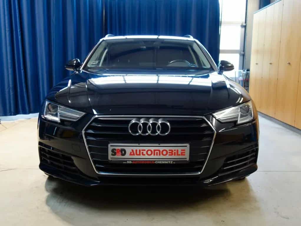 Audi A4 Avant 40 TFSI Top gepflegt Auto 01/2019-photo-4