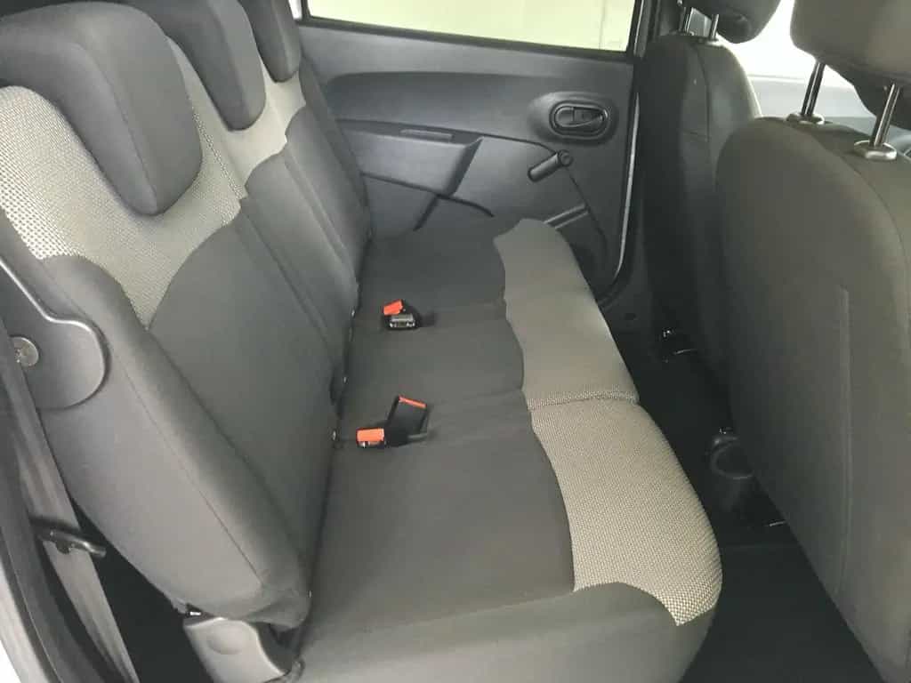 Dacia Lodgy 1.6 LPG Essential/Klima/Navi/7.Sitzer/PDC 08/2019-photo-19