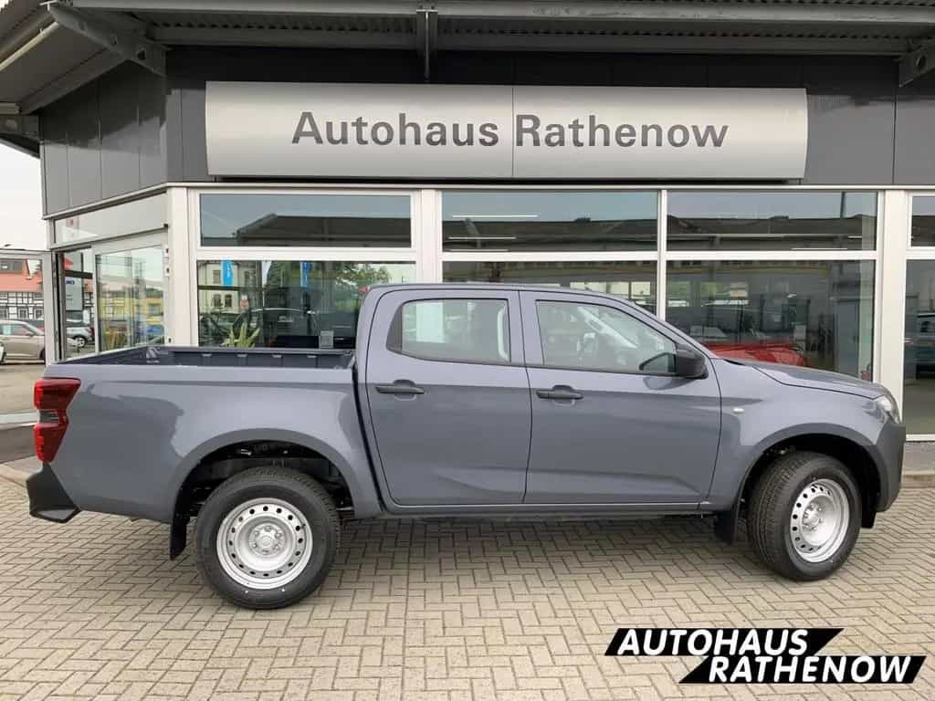 Isuzu D-Max Double Cab 4WD L Allrad EU6e Totwinkelassi null-photo-2