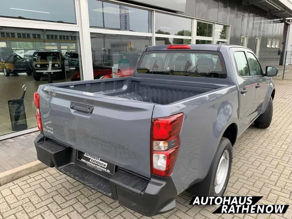 Isuzu D-Max Double Cab 4WD L Allrad EU6e Totwinkelassi null-photo-3
