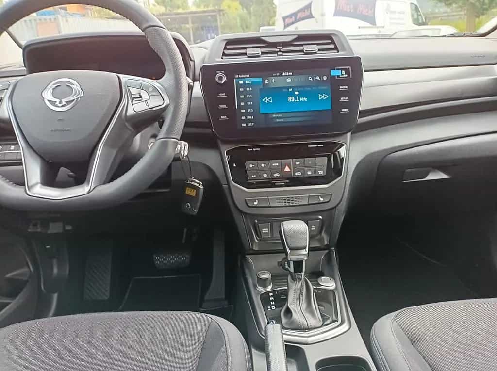 KGM Tivoli 1.5 NOMAD+AUTOMATIK+LM FELGEN+ANDROID++++ null-photo-19