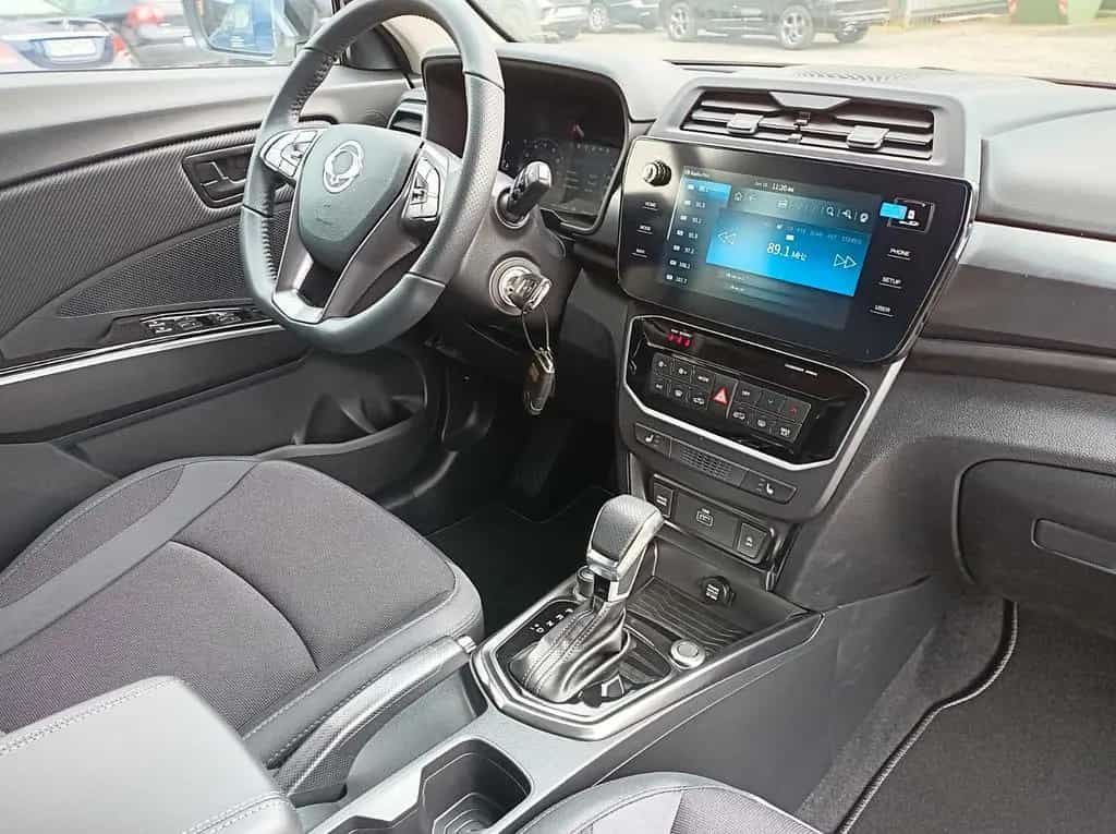 KGM Tivoli 1.5 NOMAD+AUTOMATIK+LM FELGEN+ANDROID++++ null-photo-24