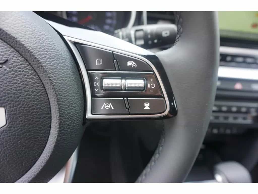 Kia Ceed_sw 1.5T 140 Ultimate Edition DCT7 AHK Navi 01/2026-photo-14