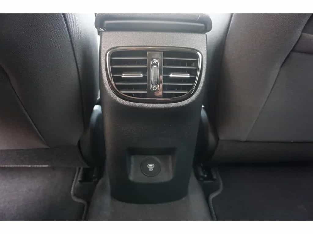 Kia Ceed_sw 1.5T 140 Ultimate Edition DCT7 AHK Navi 01/2026-photo-24