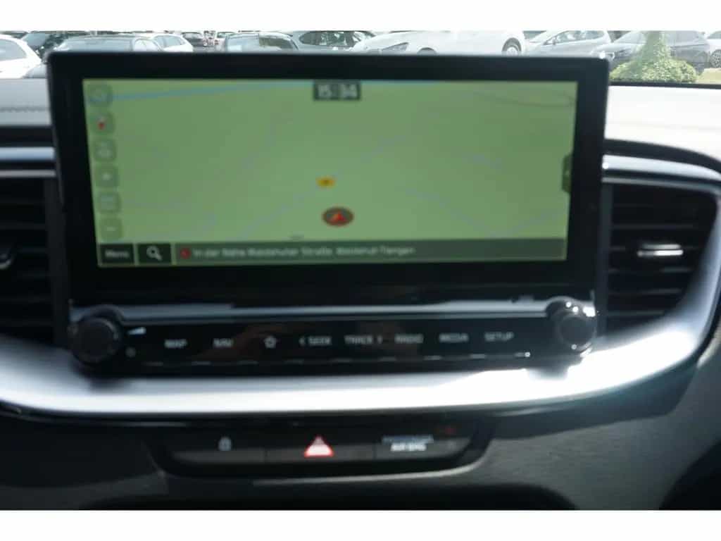 Kia Ceed 1.5T 140 GT Line DCT7 Navi Indukt. Virt. Co 12/2025-photo-15