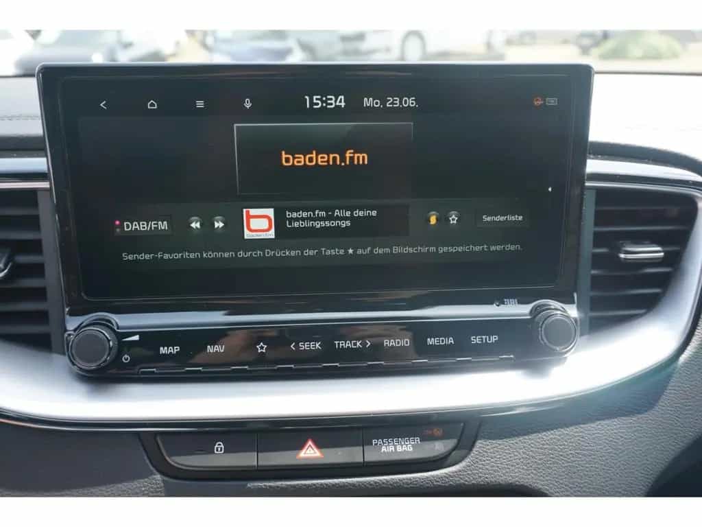 Kia Ceed 1.5T 140 GT Line DCT7 Navi Indukt. Virt. Co 12/2025-photo-17