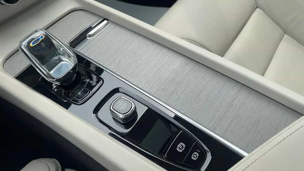 Volvo XC60 B5 D Ultimate Bright AWD*AHK*STHZG*Massage* 12/2022-photo-21