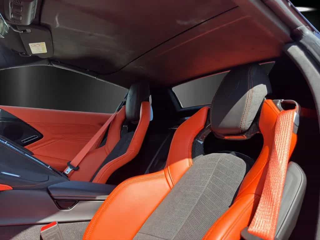 Corvette C8 E-Ray 6.2 V8 3LT CARBON INTERIOR/STEALTH/LIFT 08/2025-photo-12